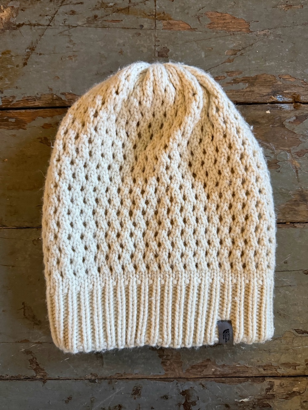 The North Face Women’s Gorpcore Cream Cable Knit Beanie